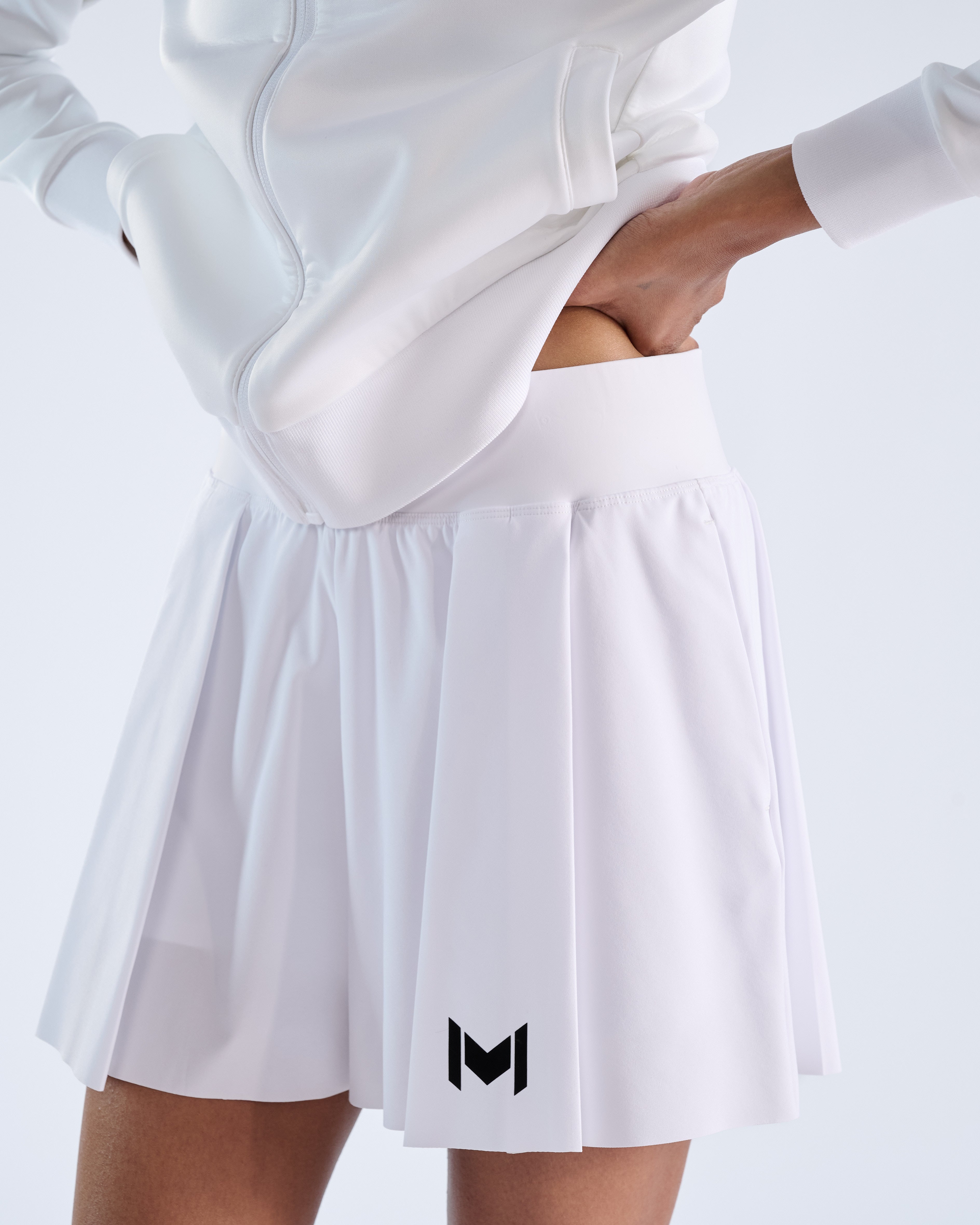 White Blanco Blanc Branco
